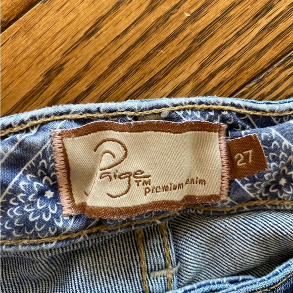 Paige Laurel Canyon Low Rise Bootcut Jeans, size 27 - Picture 3 of 4